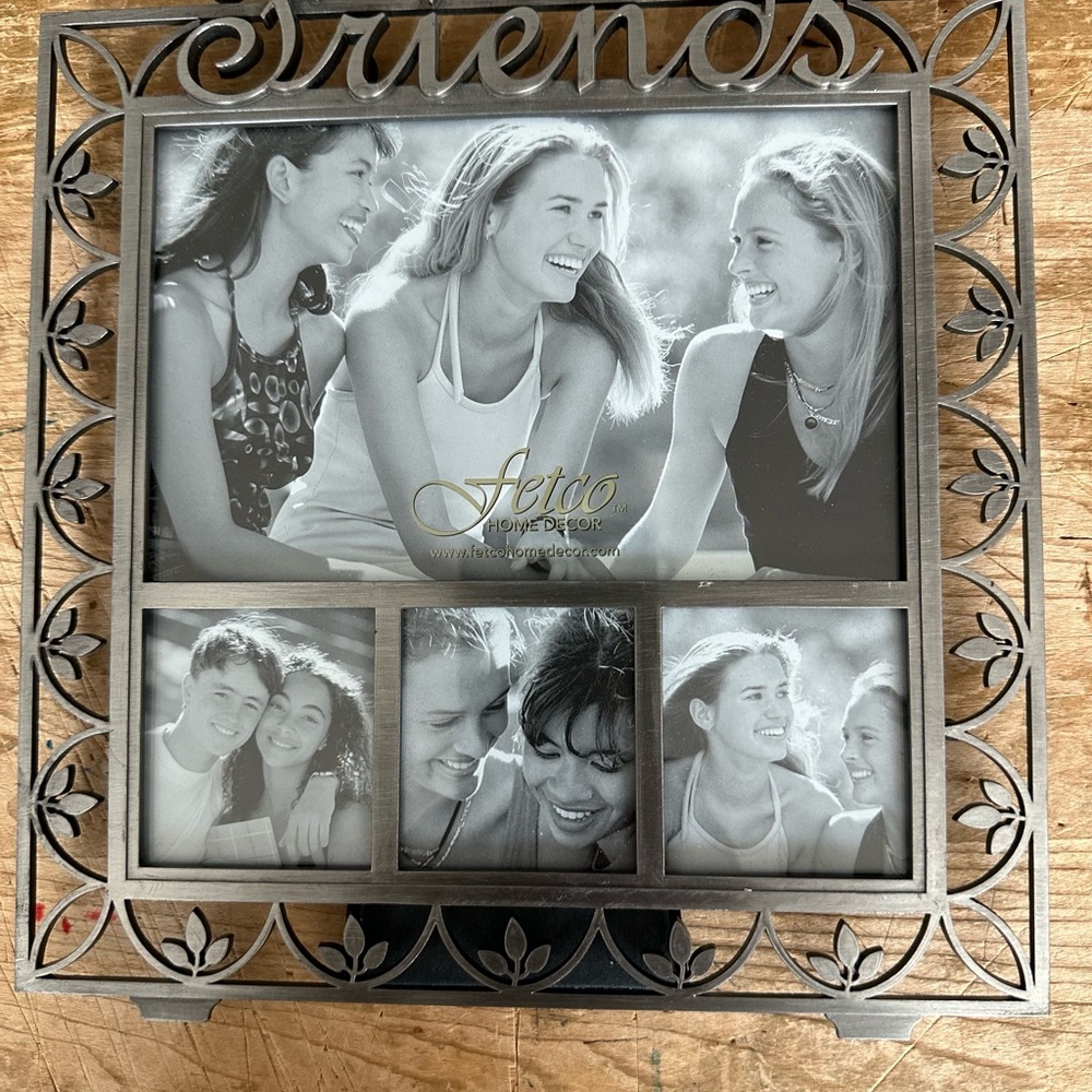 FRAME-Metal Friends Photo Frame